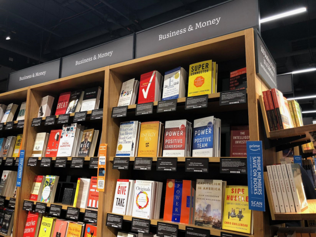 Amazon Books店内